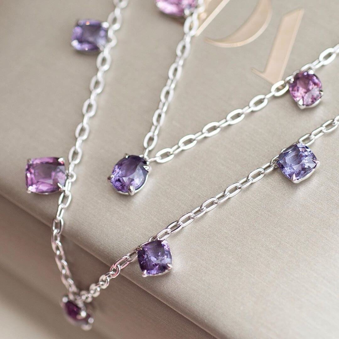 The history of a pendant