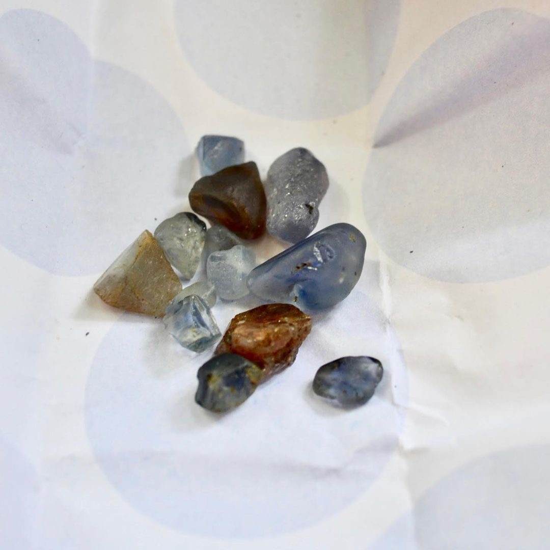 Refining of sapphires