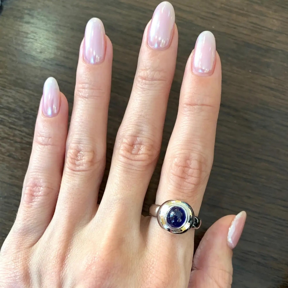 2.5 Carat Natural Blue Sapphire Cabochon 14 Karat White Gold Cocktail Ring