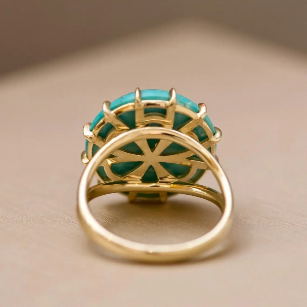 Natural Round Blue Turquoise 18 Carat Yellow Gold 14 Karat Ring