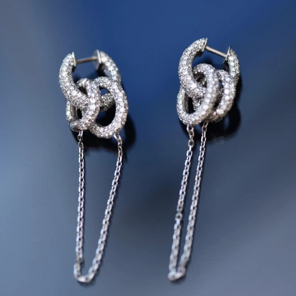 6,3 Carat Diamonds 18 Karat White Gold Transformer Earrings 