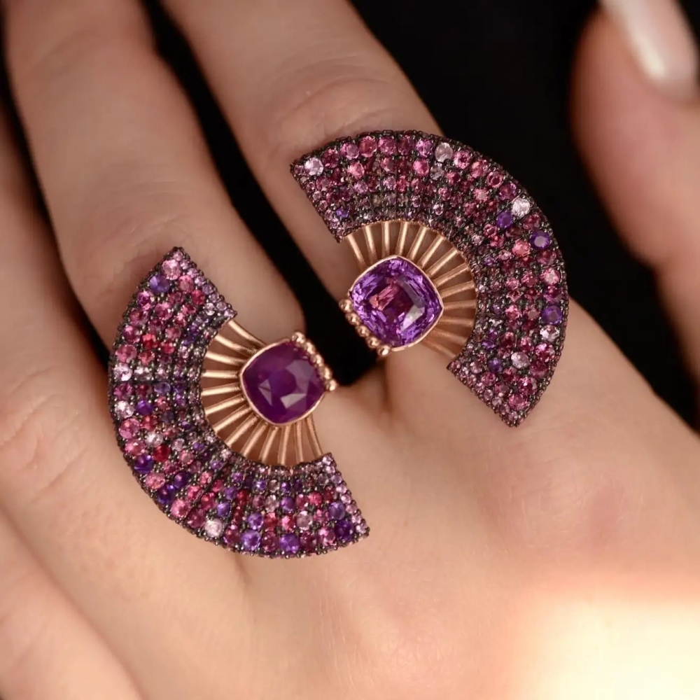 2,36 Carat Natural Purple Sapphire 18 Karat Rose Gold 