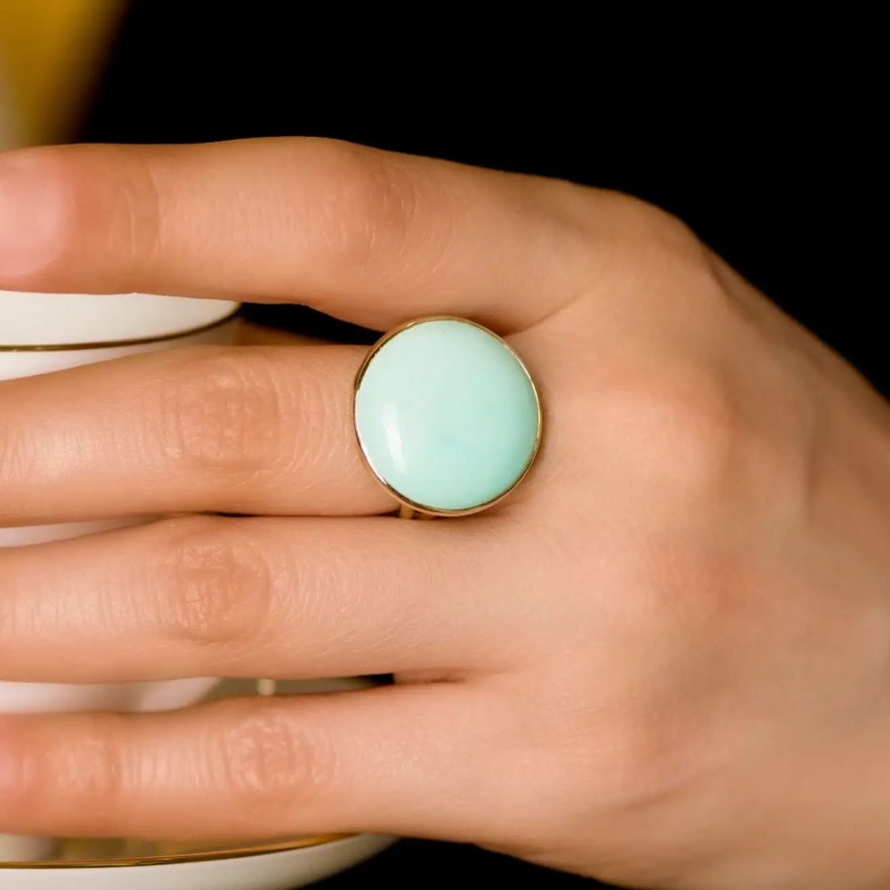 16.5 Carat Natural Blue Armenian Turquoise 18 Karat Yellow Gold Cocktail Ring