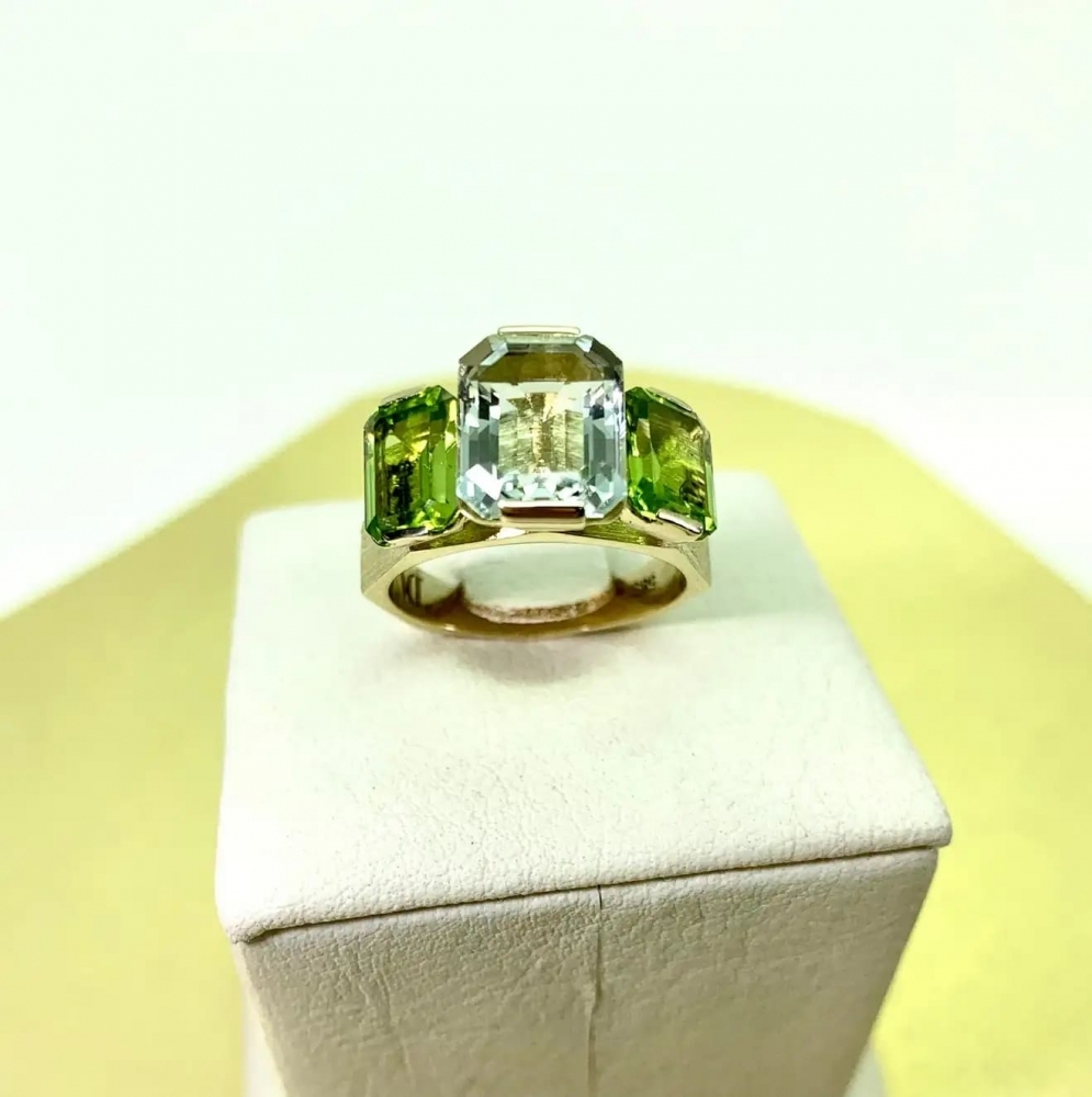 5.3 Carat Natural Green Amethyst and Peridot 14 Karat Yellow Gold Ring