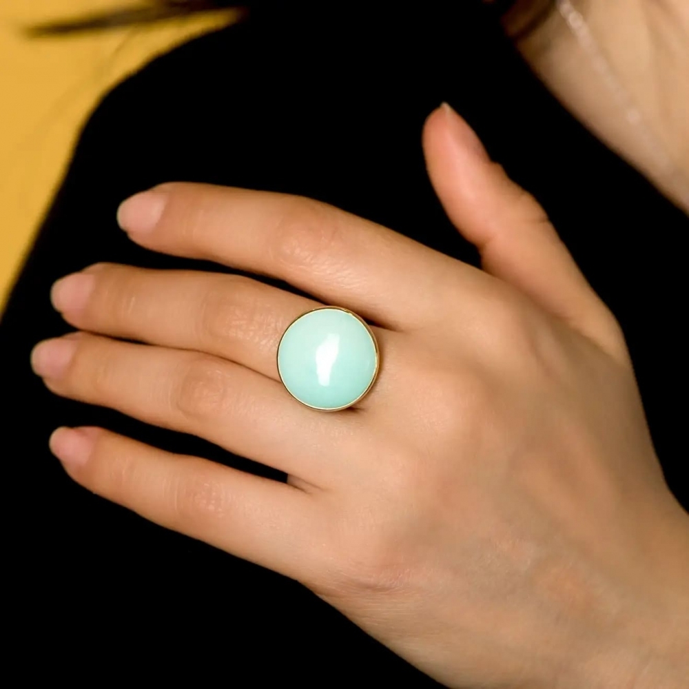 16.5 Carat Natural Blue Armenian Turquoise 18 Karat Yellow Gold Cocktail Ring