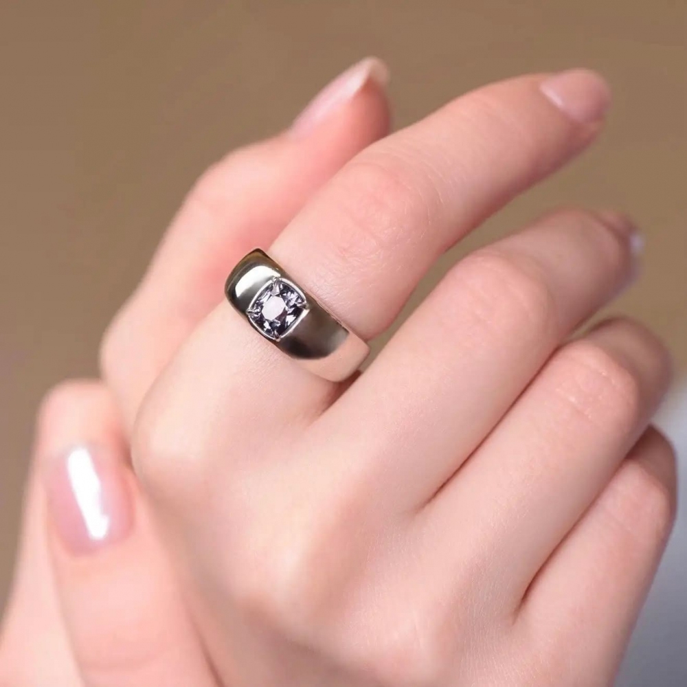 1.6 Carat Purplish Grey Natural Spinel 14 Karat White Gold Ring